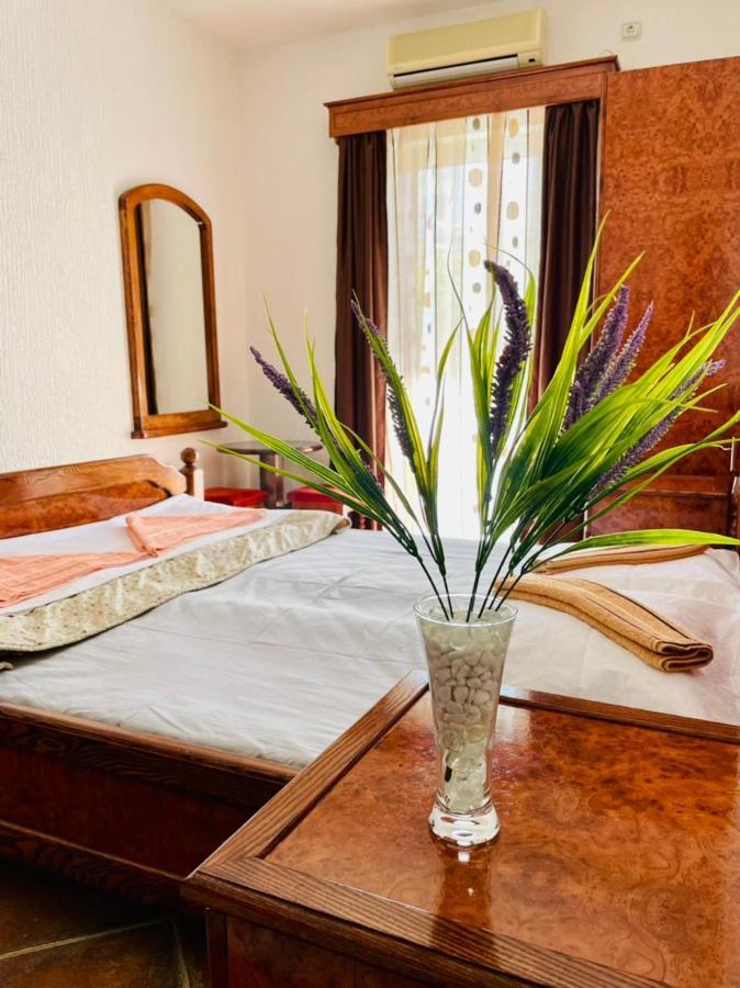 Hotel Vila Monte Budva Zewnętrze zdjęcie